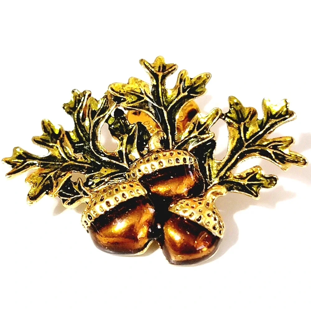 Vintage‎ Acorns and Branches Brooch Pin Enameled 1 7/8” Brown Green fb1-117